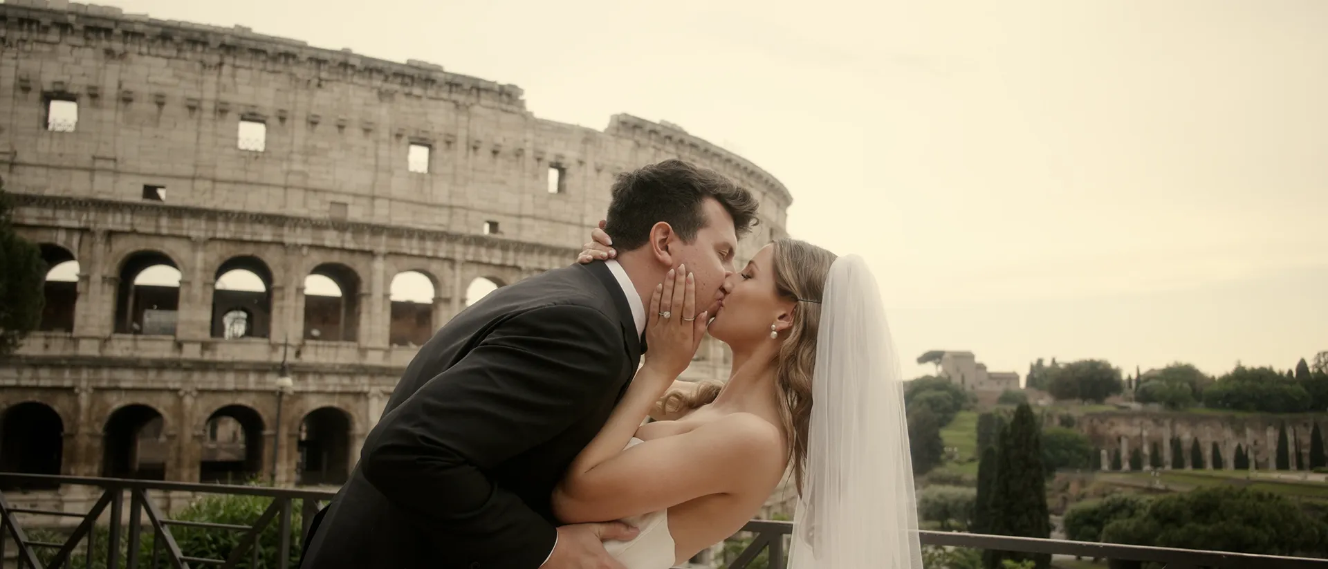 wedding near colosseo in rome
