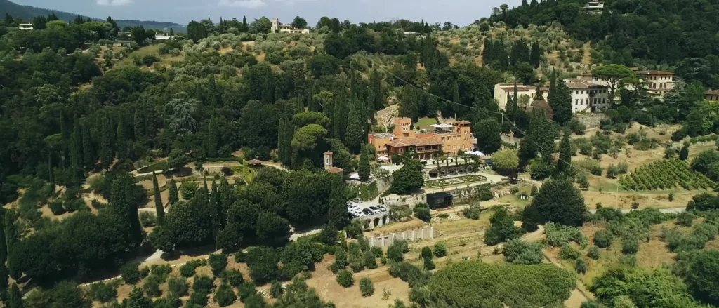vila le fontanelle aerial view