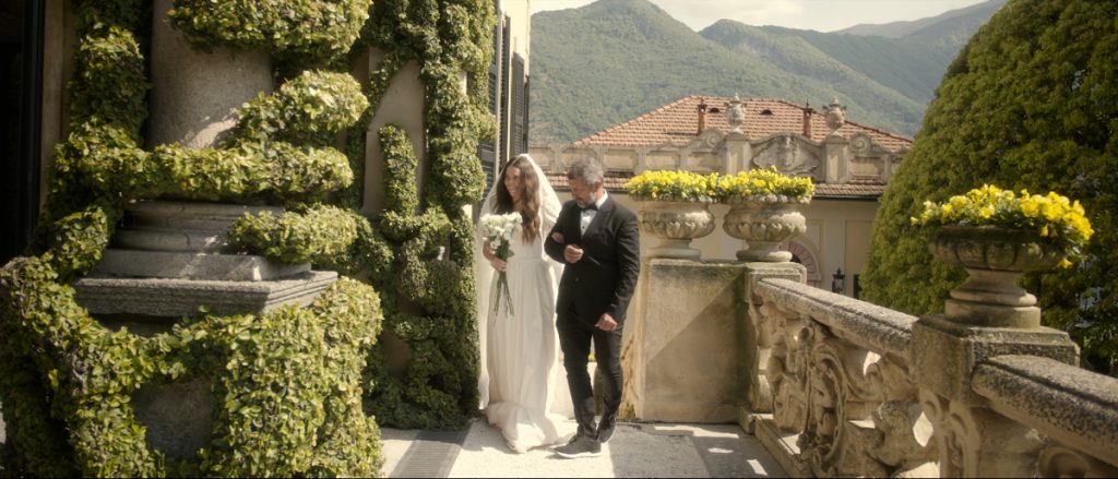 Bride and her dad in Villa Balbianello