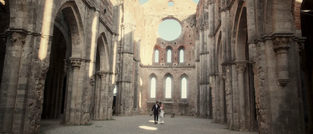 Spouses inside the abbey 