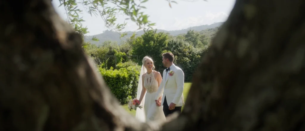 Newlyweds walking around Villa Baroncino