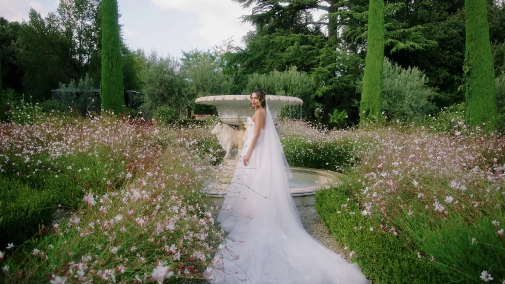 Bride shooting in an italian garden
