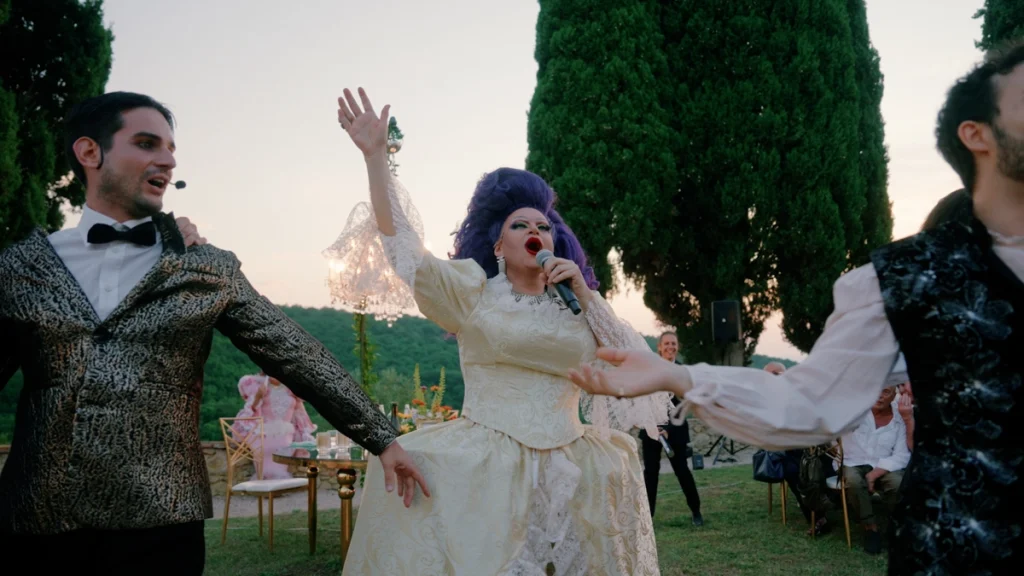 Drag queen and actors performing during the dinner