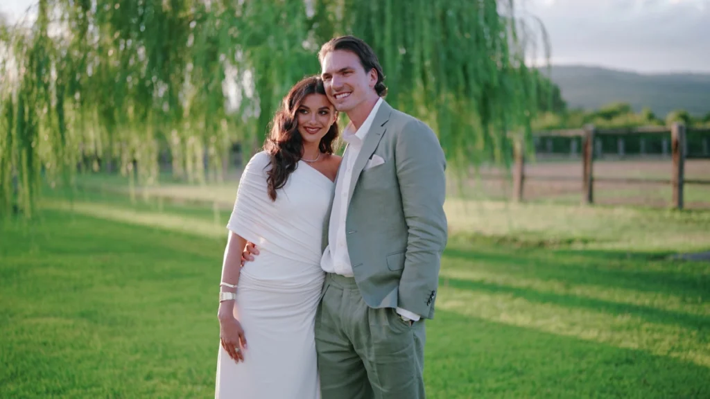 The bride and the groom during the couple shooting