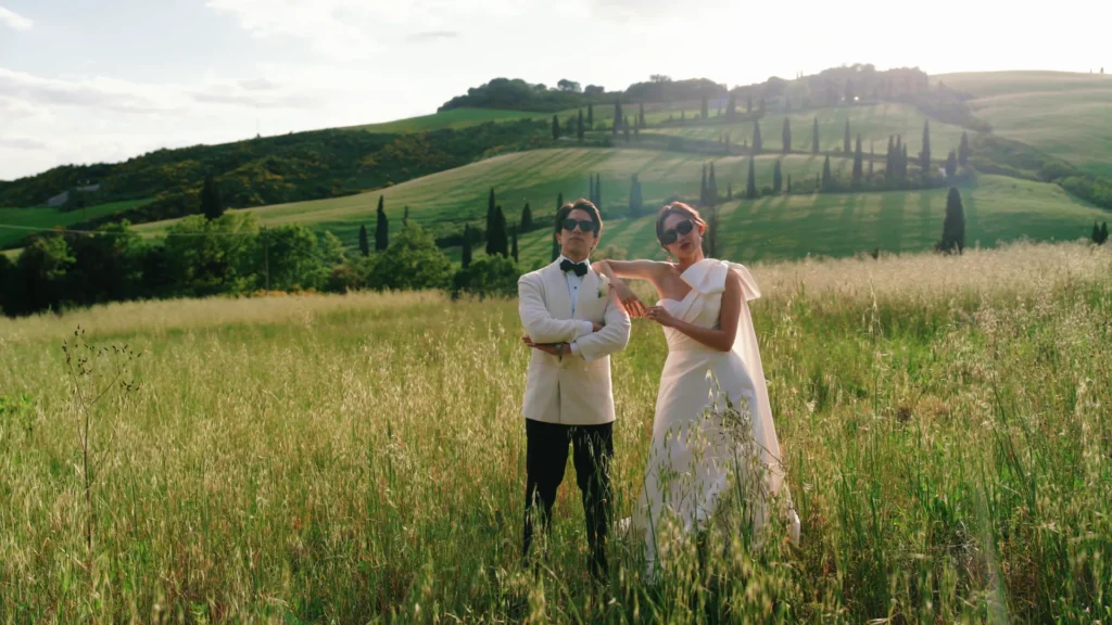 The newlyweds in Val d'Orcia